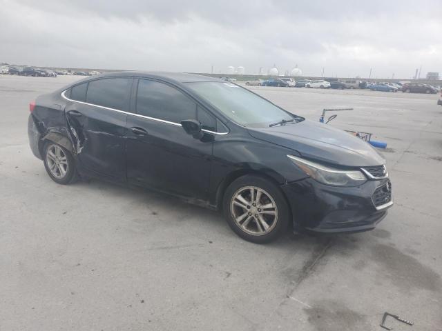 Vin: 1g1be5sm3h7171196, lot: 52042345, chevrolet cruze lt 20174