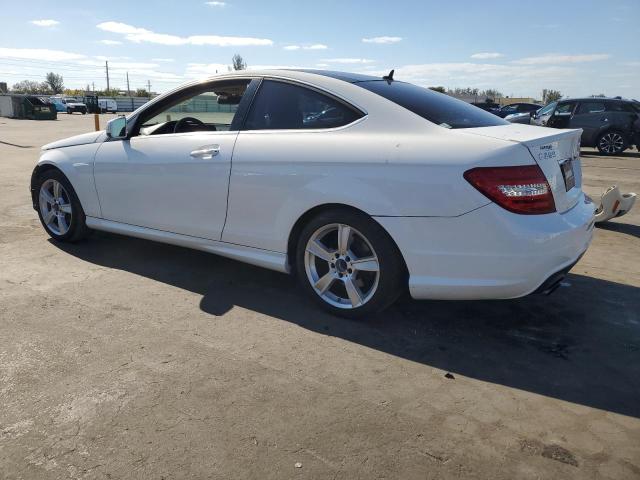 Vin: wddgj4hb7eg291559, lot: 51951685, mercedes-benz c-class 250 20142