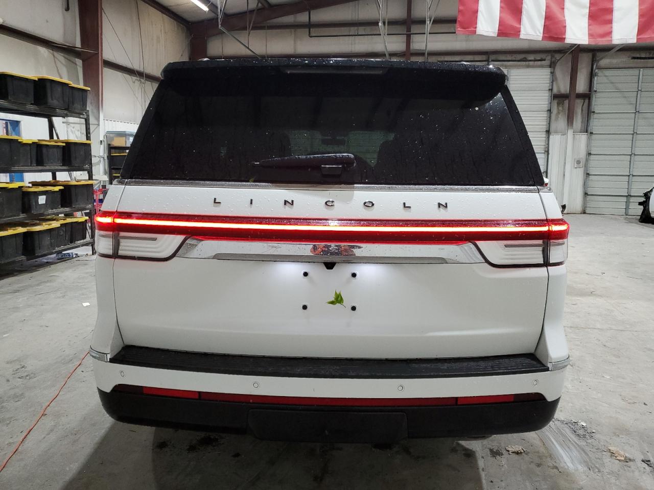 LINCOLN NAVIGATOR BLACK LABEL