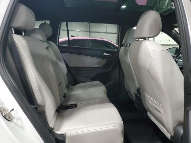2020 VOLKSWAGEN TIGUAN SE - 3VV2B7AX8LM177891