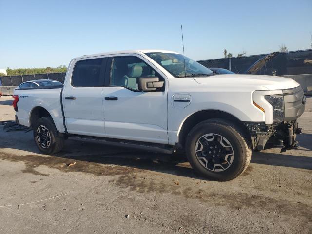 Vin: 1ft6w1ev2pwg45369, lot: 50261085, ford f150 light lightning pro 20234