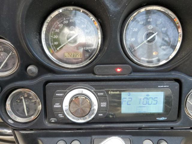 2011 HARLEY-DAVIDSON FLHTK - 1HD1KEM17BB670553