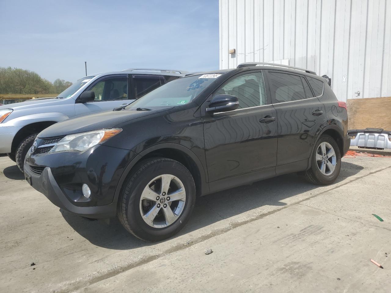 TOYOTA RAV4 XLE