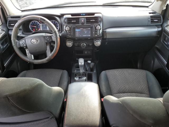 2019 TOYOTA 4RUNNER SR - JTEBU5JR2K5641935