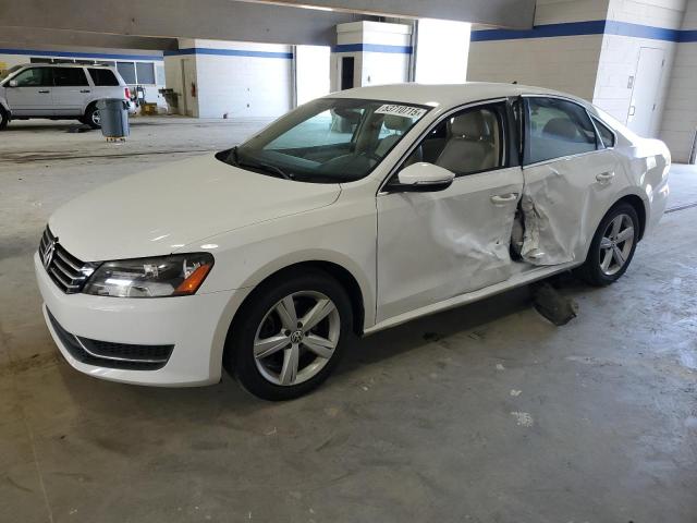 VOLKSWAGEN PASSAT SE