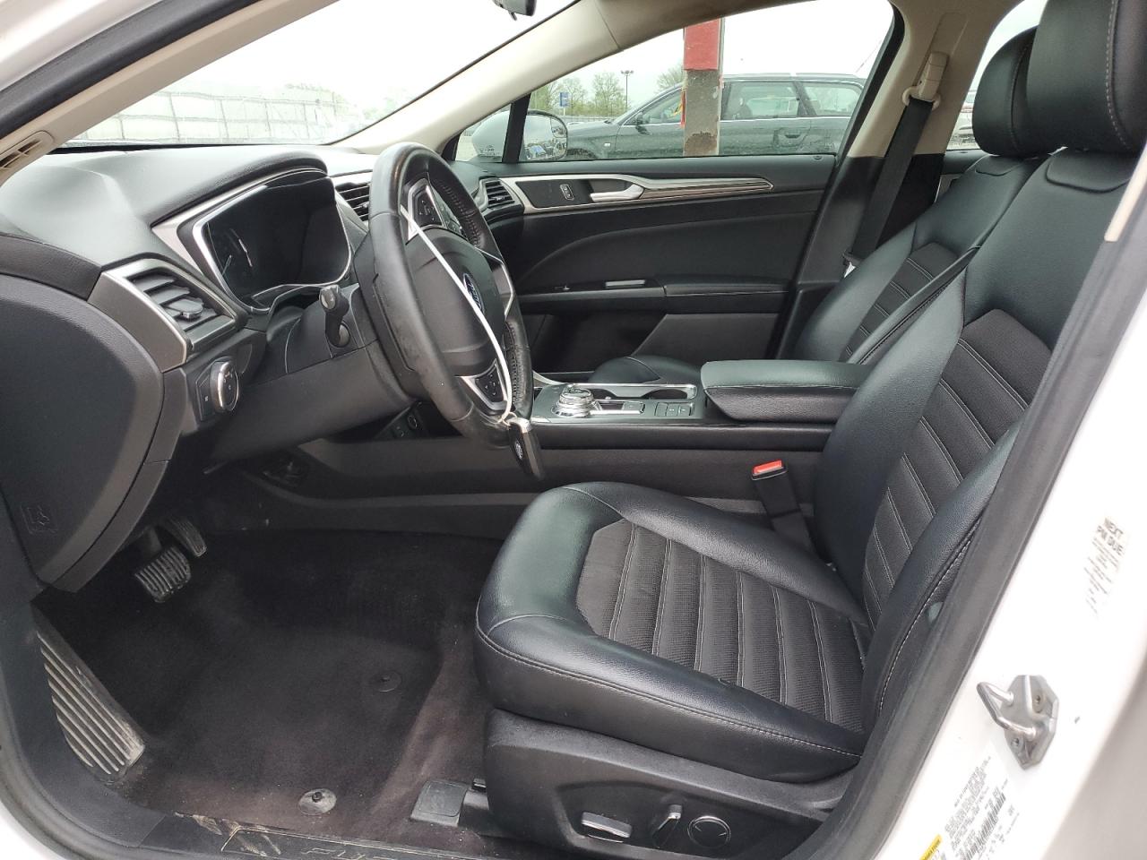Ford Fusion se 2017