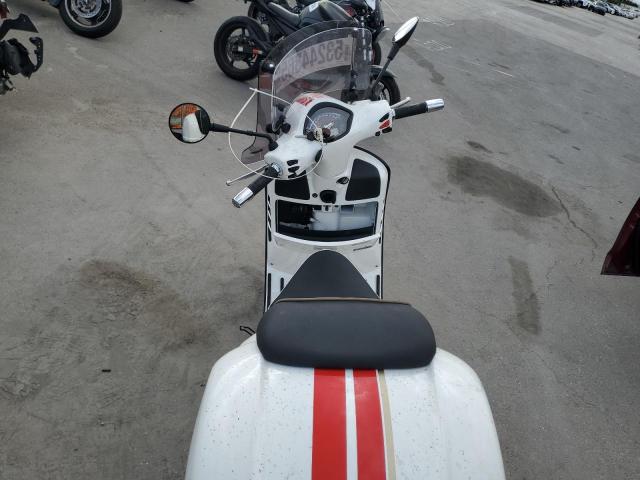 2022 VESPA GTS 300 ZAPMA39M6N5202680
