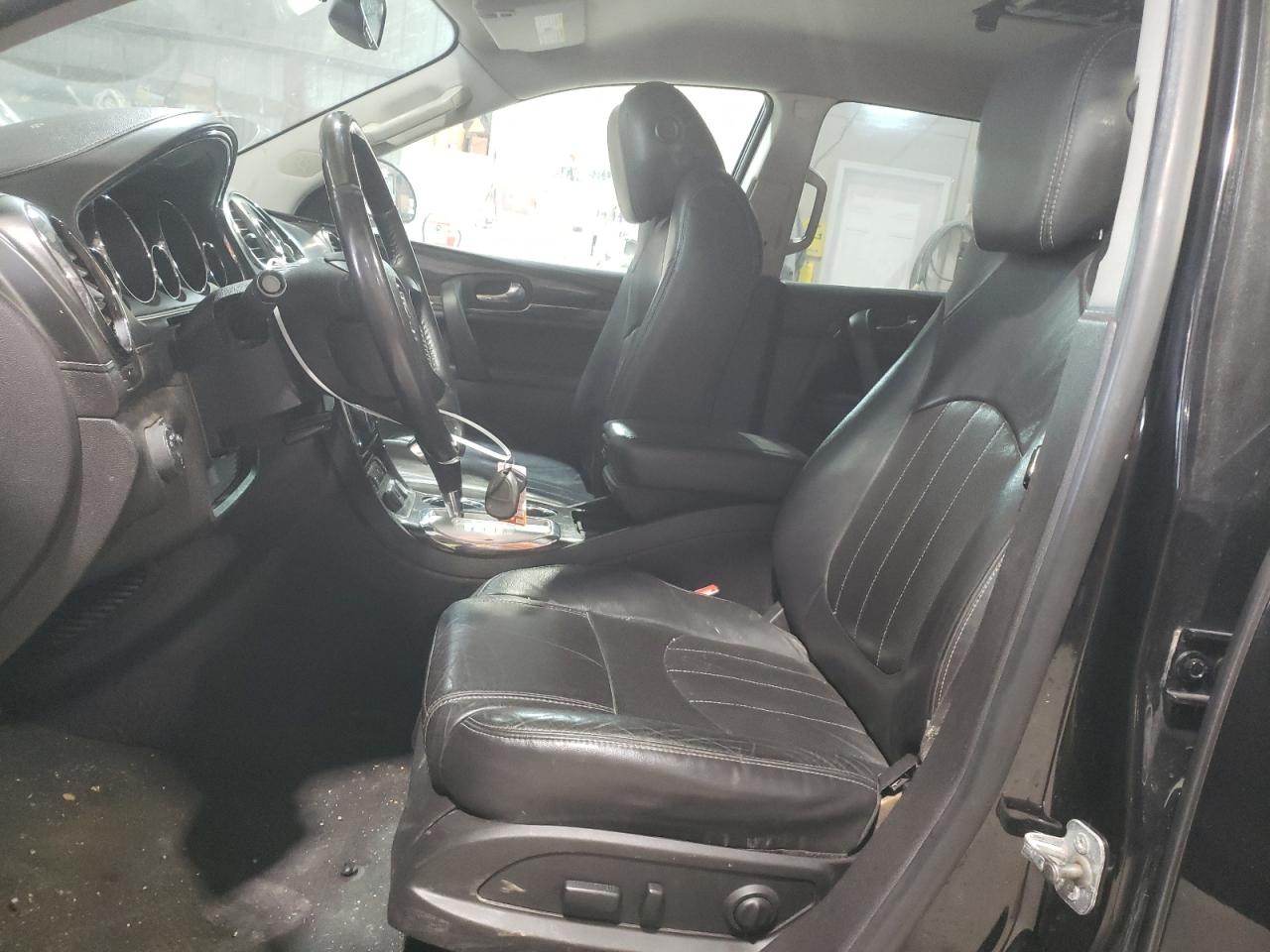 Buick Enclave 2016