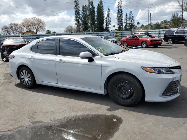 Vin: 4t1c31ak3pu057057, lot: 52961715, toyota camry le 20234