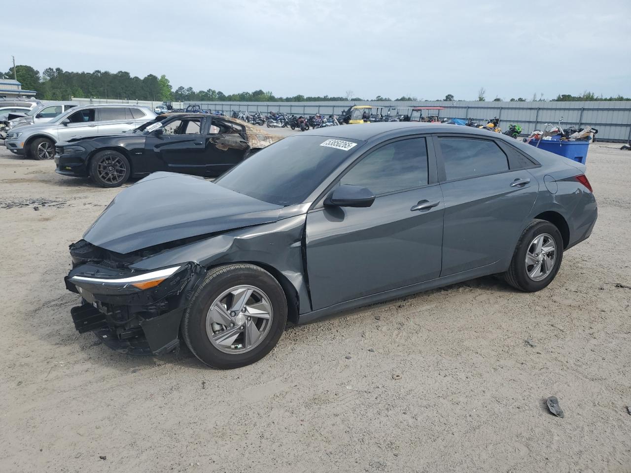 HYUNDAI ELANTRA SE