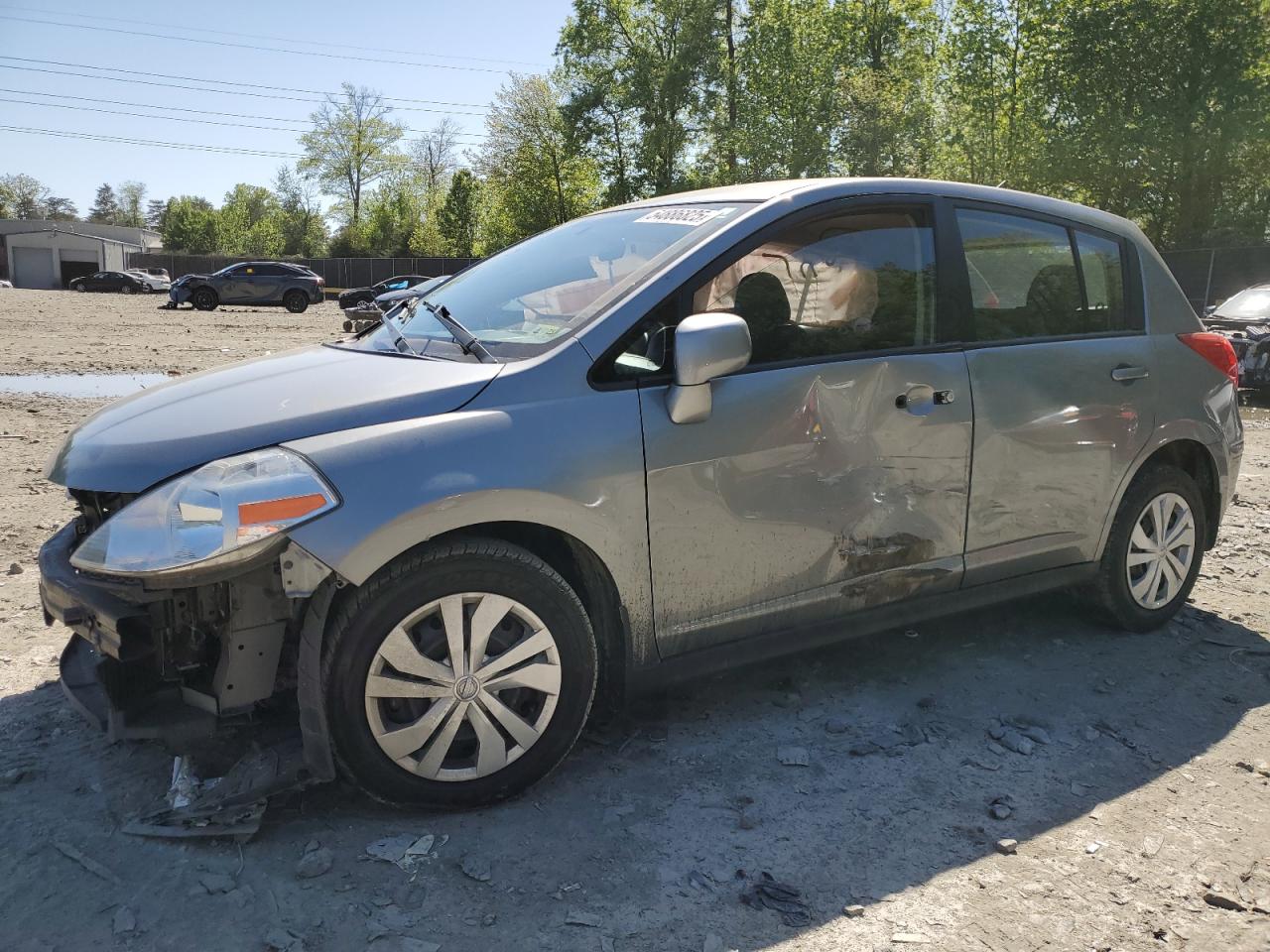 NISSAN VERSA S