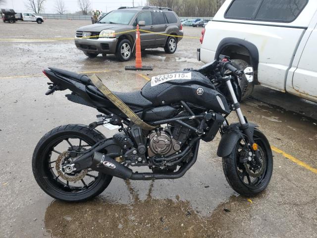 YAMAHA MT07 2019 black  gas JYARM27E4KA005476 photo #1