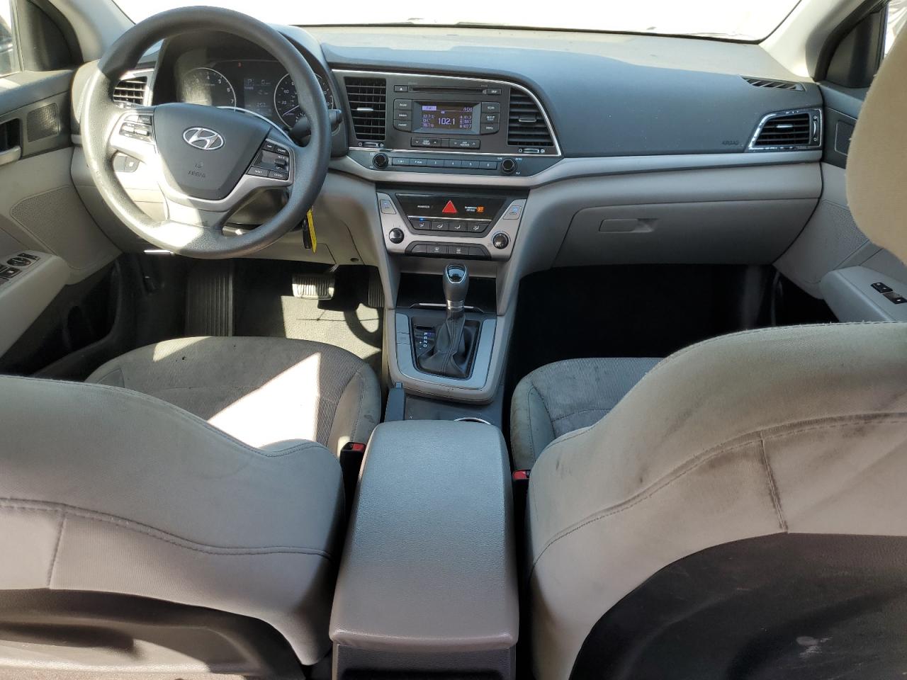 Hyundai Elantra 2017