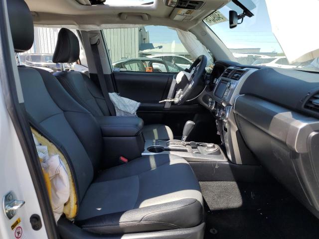 2018 TOYOTA 4RUNNER SR - JTEBU5JR4J5540720