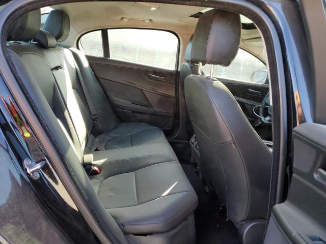 2018 JAGUAR XE SAJAR4FX4JCP39055