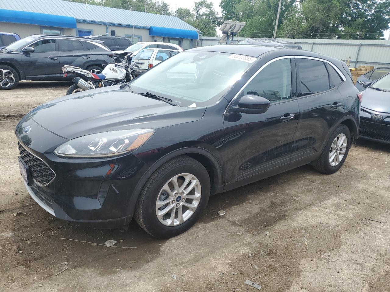 FORD ESCAPE SE
