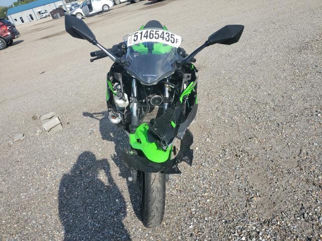 2022 KAWASAKI EX400 JKAEXKG12NDAE4683