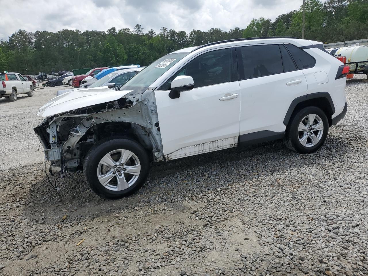 TOYOTA RAV4 XLE