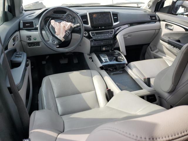 2018 HONDA PILOT TOUR - 5FNYF5H90JB021953