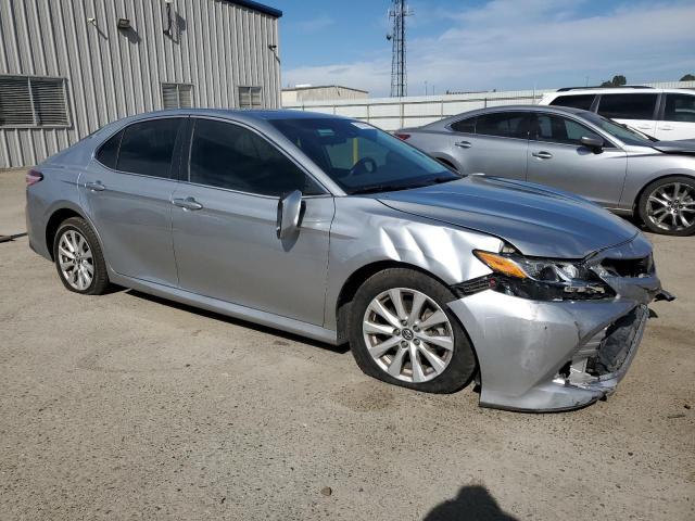 Vin: 4t1c11ak3lu888588, lot: 52235515, toyota camry le 20204