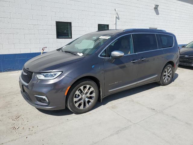 CHRYSLER PACIFICA HYBRID PINNACLE