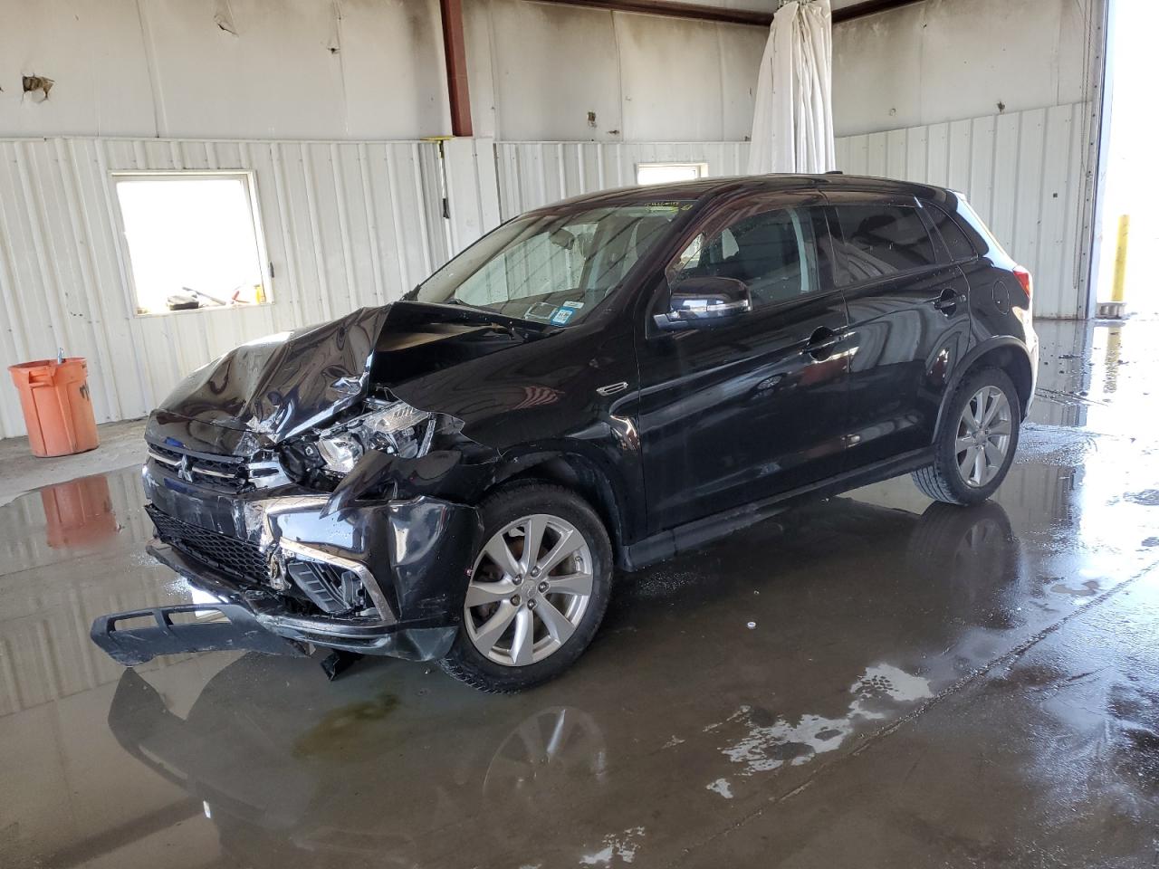 MITSUBISHI OUTLANDER ES