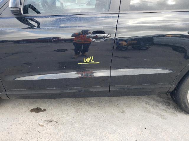 2017 AUDI Q3 PREMIUM WA1ECCFS4HR014301