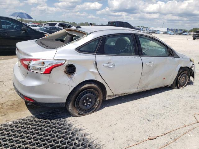 Vin: 1fahp3f26cl201547, lot: 51965375, ford focus se 20123