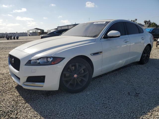 Vin: sajbj4bnxhcy32012, lot: 53871255, jaguar xf premium 2017 img_1