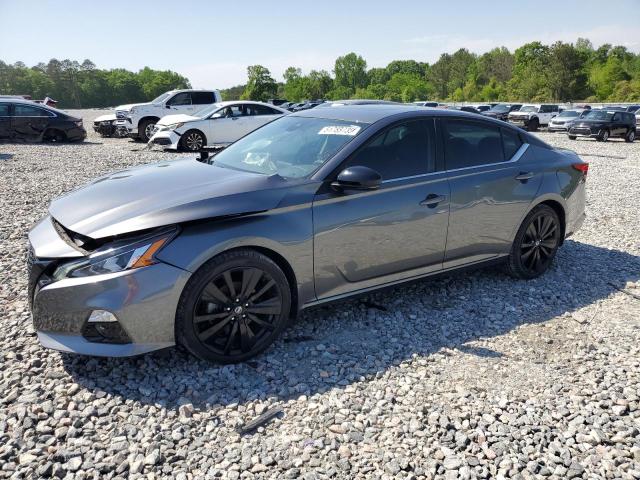 NISSAN ALTIMA SR