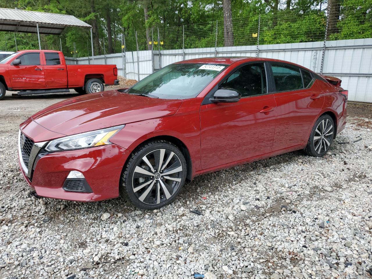 NISSAN ALTIMA SR