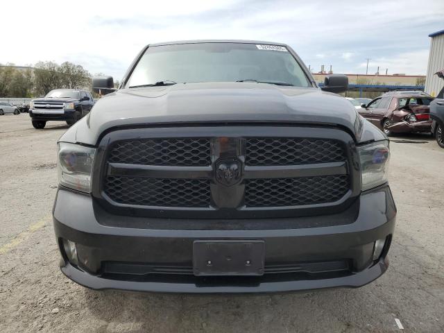 2015 RAM 1500 ST 1C6RR7KT8FS586402