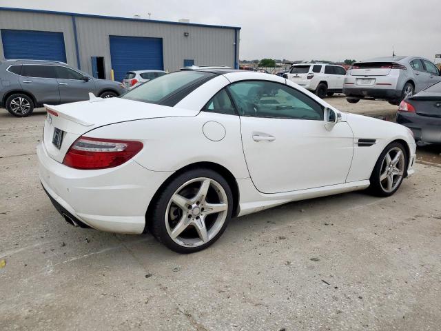 Vin: wddpk3ja2gf117254, lot: 54530495, mercedes-benz slk-class 300 20163