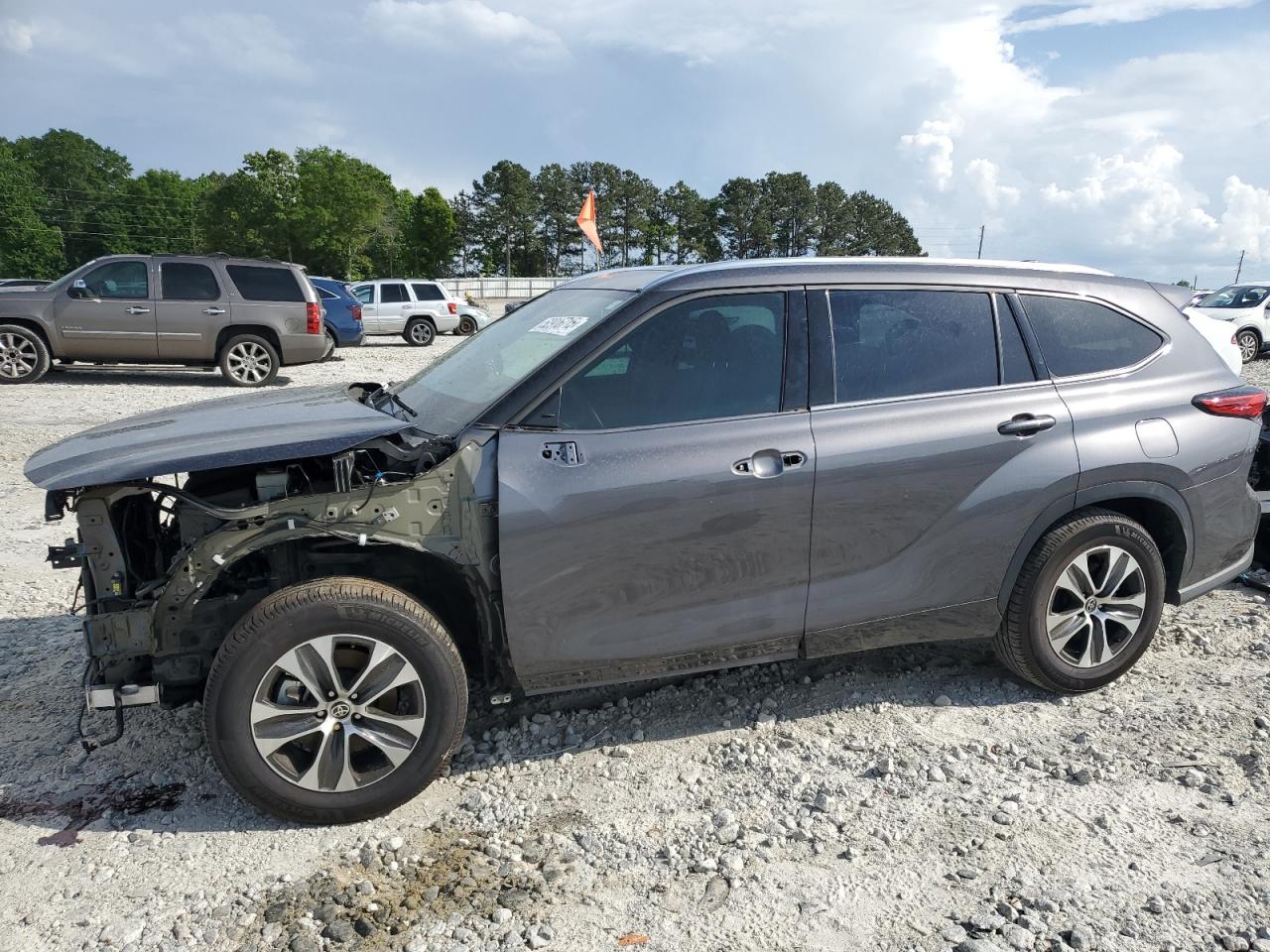 TOYOTA HIGHLANDER XLE