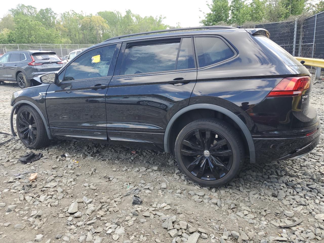 VOLKSWAGEN TIGUAN SE