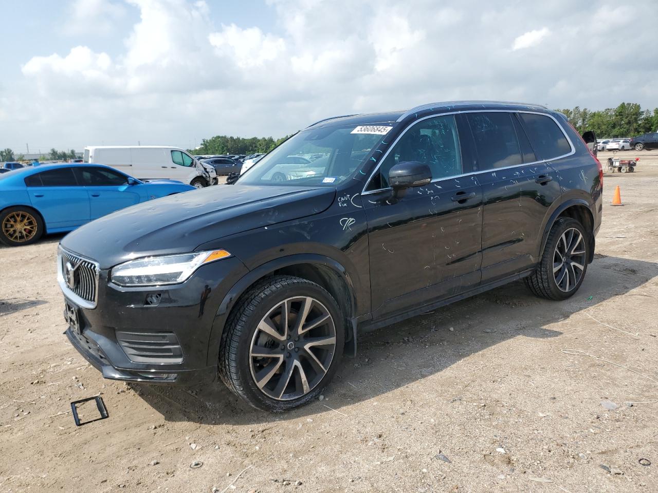 VOLVO XC90 T6 MOMENTUM