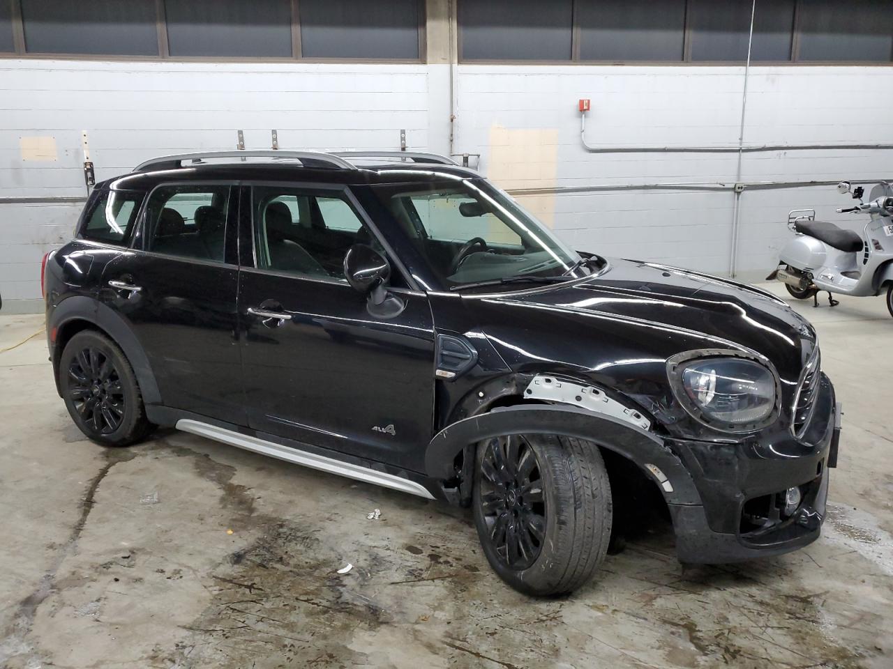 MINI COOPER COUNTRYMAN ALL4