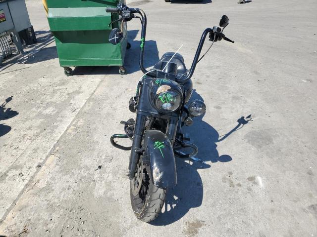 2018 HARLEY-DAVIDSON TOURING 1HD1KVC34JB623711