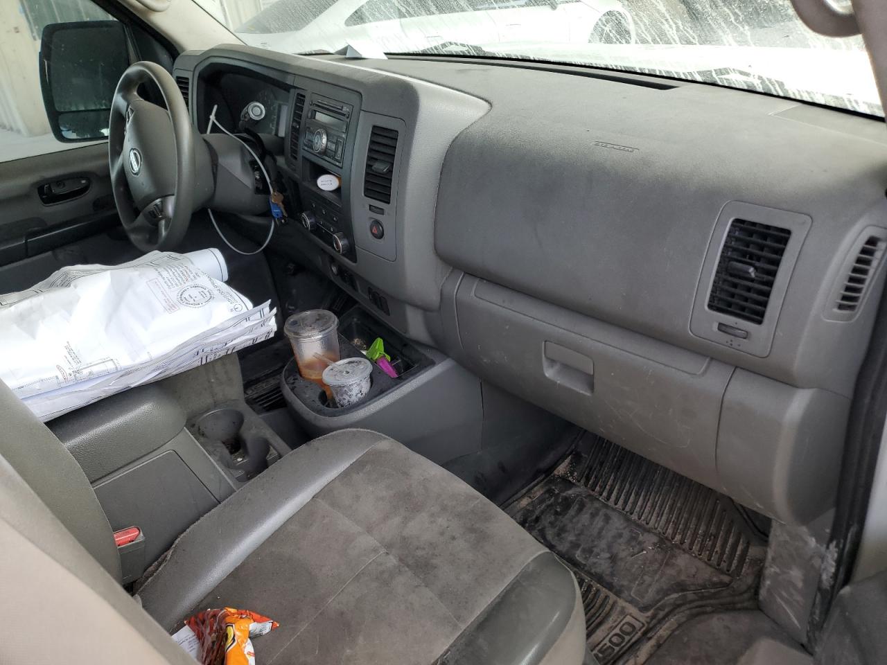 NISSAN NV1500 1500 S