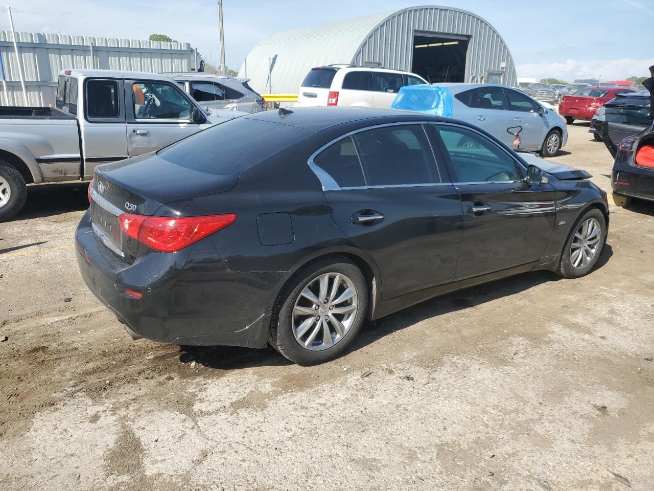 INFINITI Q50 2016