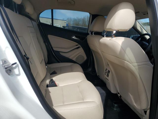 2018 MERCEDES-BENZ GLA 250 - WDCTG4EB0JJ490312