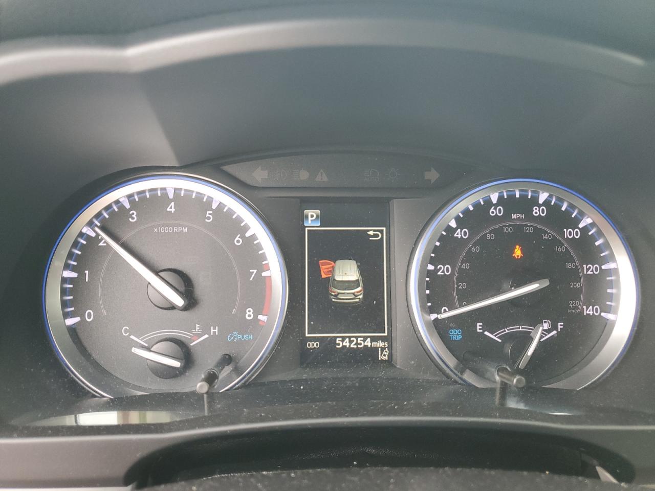 TOYOTA HIGHLANDER SE