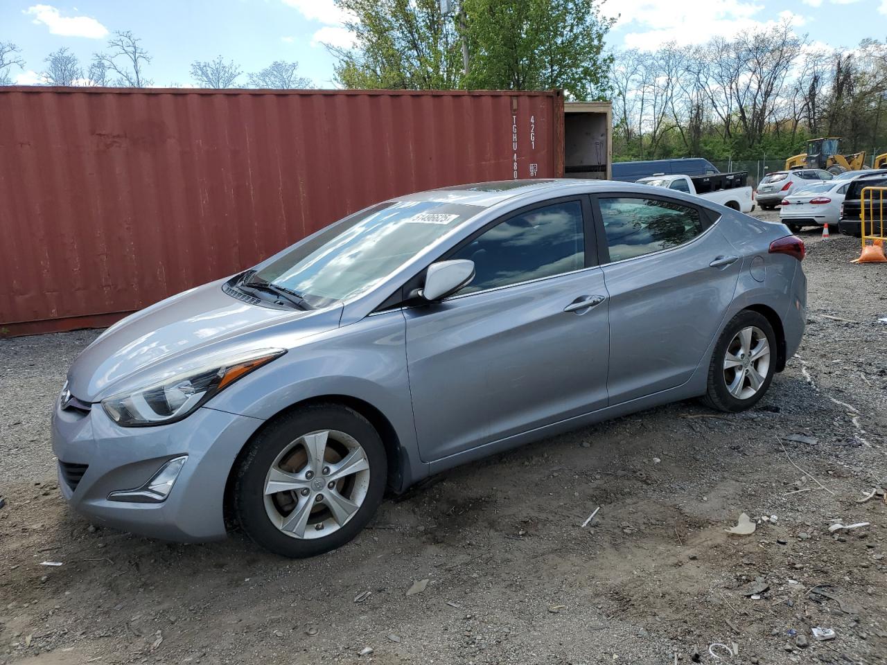 HYUNDAI ELANTRA SE
