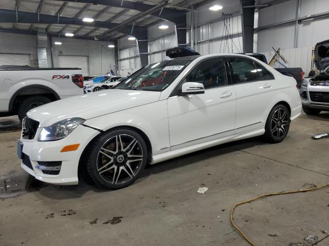 Vin: wddgf8ab6dr250586, lot: 51976775, mercedes-benz c-class 300 4matic 2013 img_1