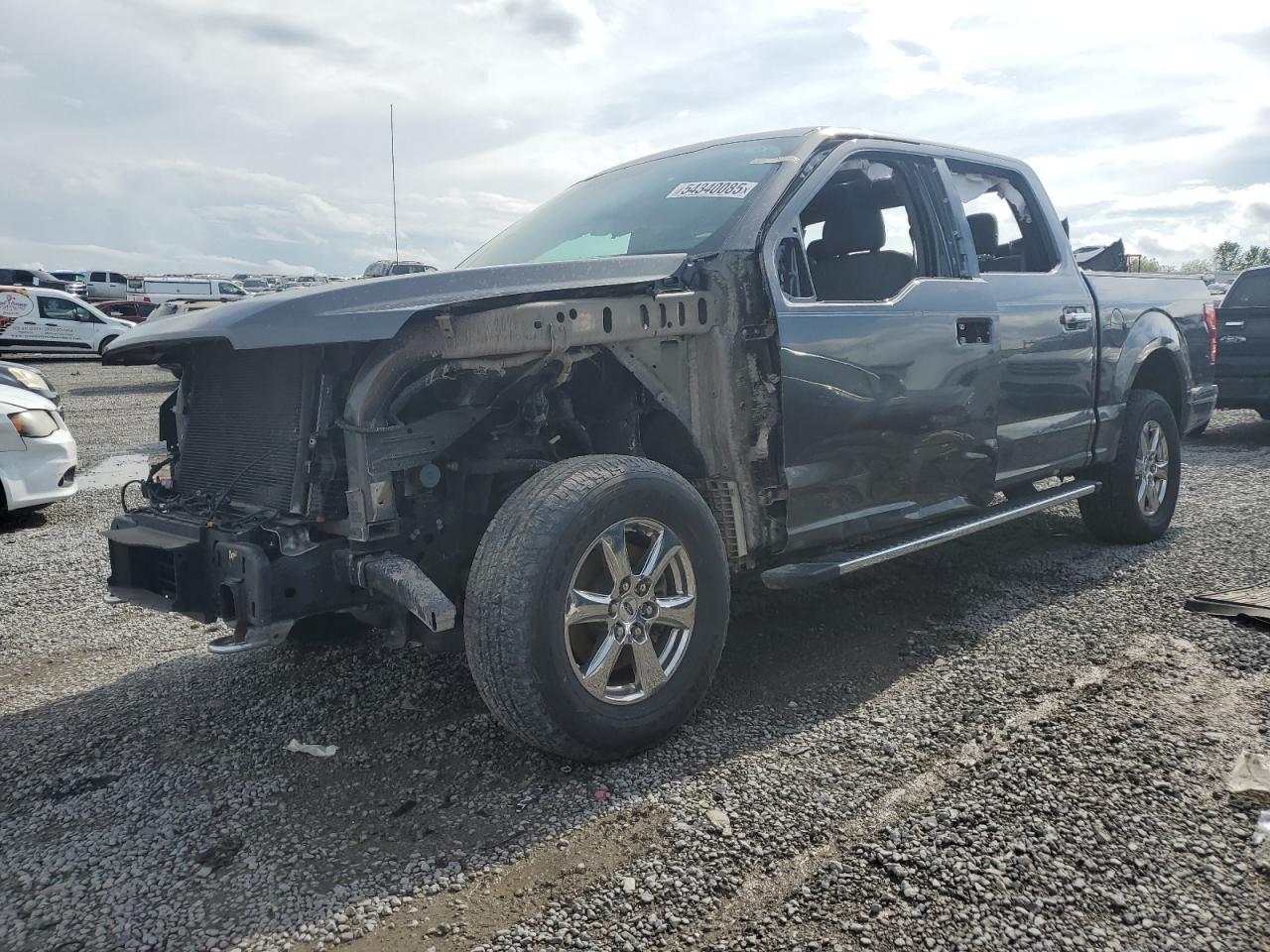 FORD F-150 SUPERCREW