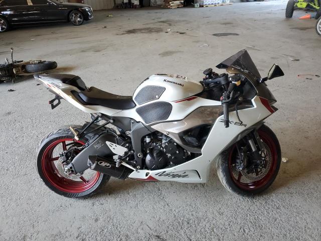 KAWASAKI ZX636 K 2024 white  gas JKBZXJK16RA001035 photo #1
