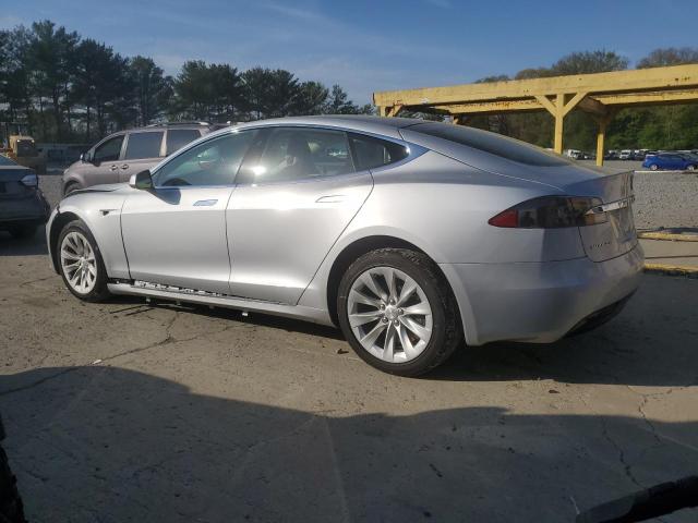 Vin: 5yjsa1e2xhf213086, lot: 53780875, tesla model s 20172