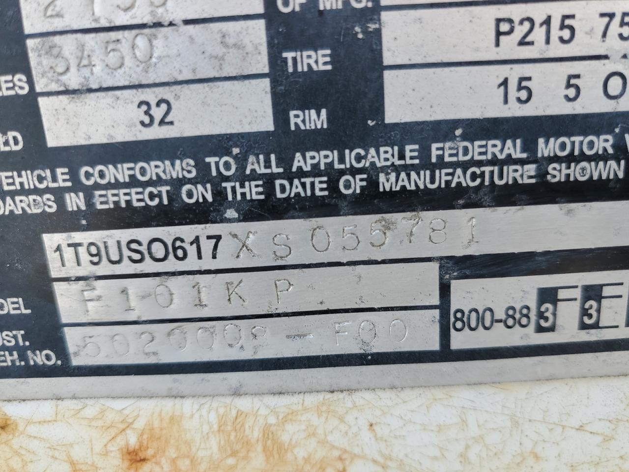 Lot #3302724020 2000 TFNX F101KP