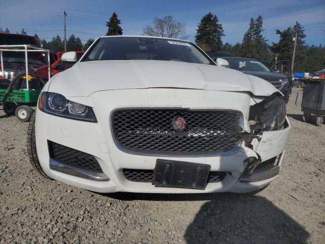 2016 JAGUAR XF PREMIUM SAJBJ4BV2GCY24002