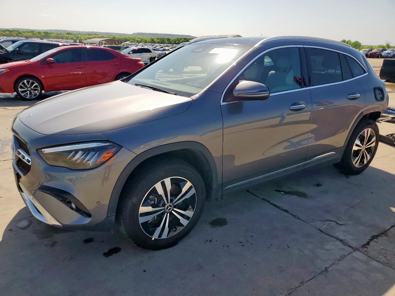MERCEDES-BENZ GLA-CLASS 250 4MATIC